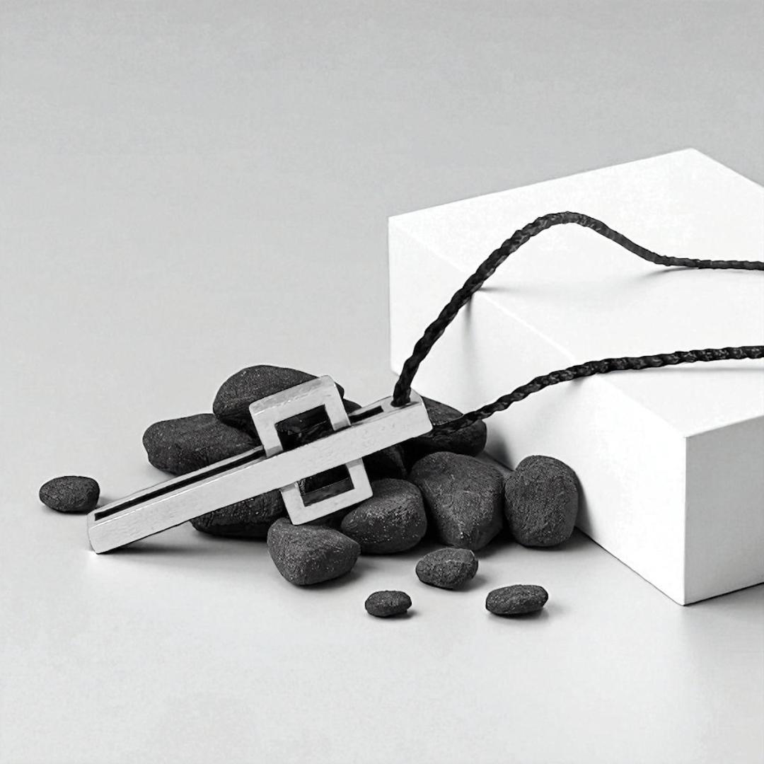 CROSS - Image 2