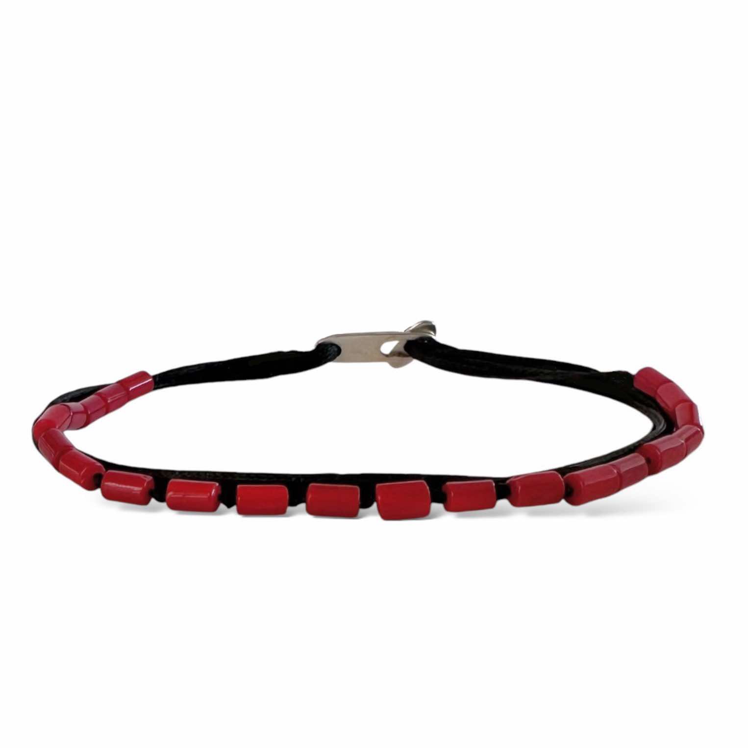 BLACK & RED