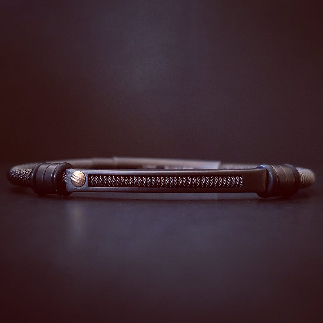 BLACK PVD & GOLD - Image 2