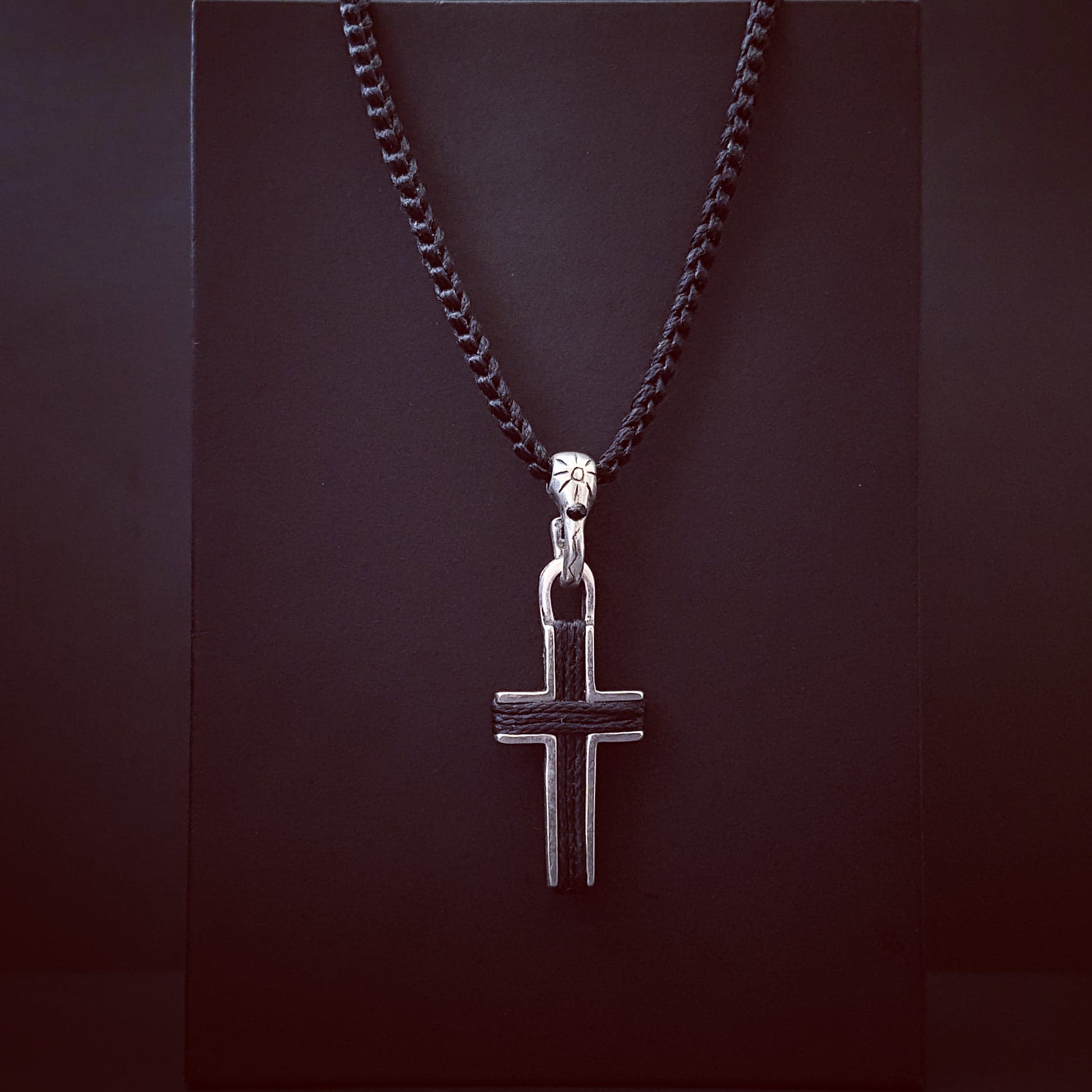 CROSS - Image 2
