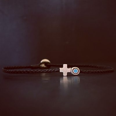 CROSS & EYE