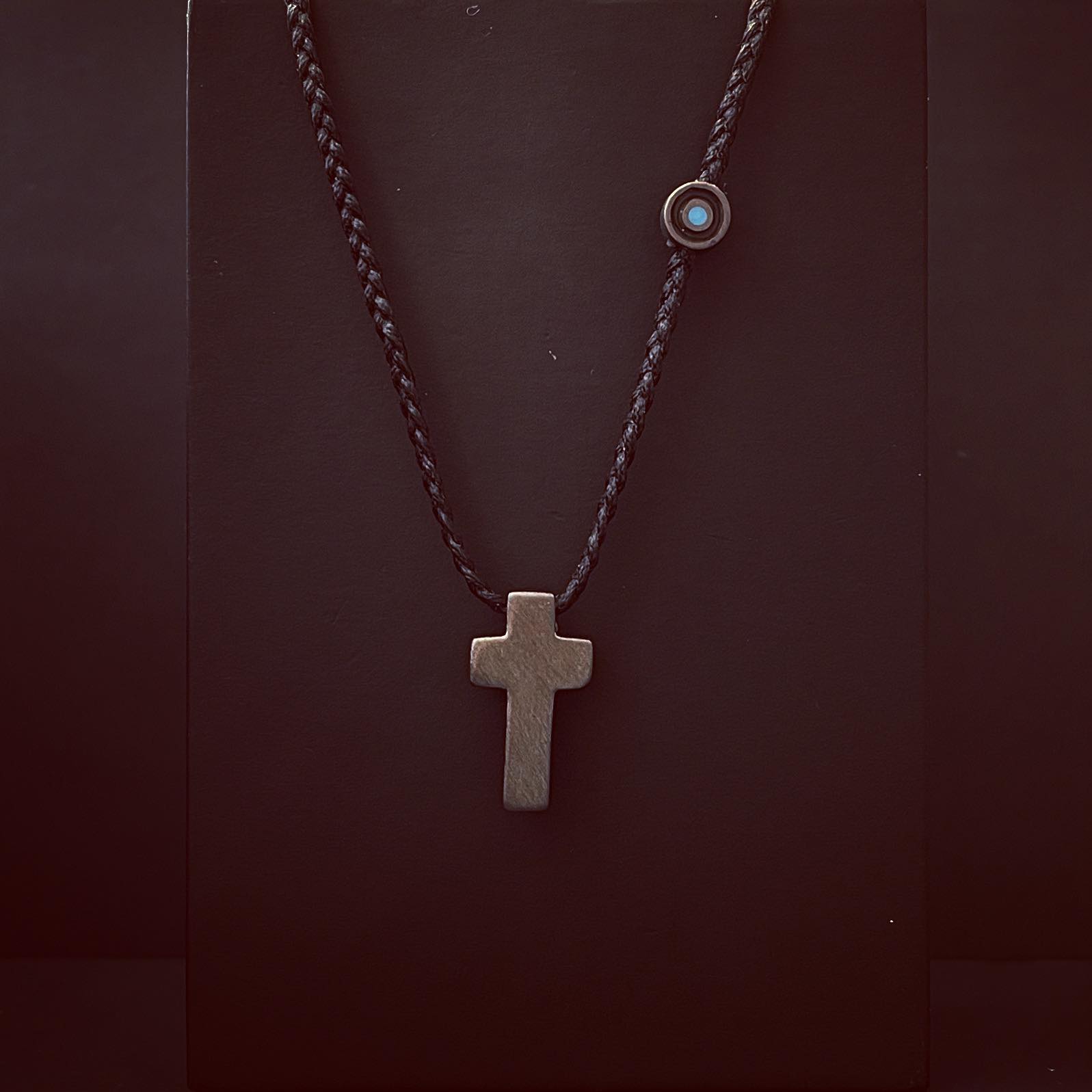 CROSS & EYE - Image 2
