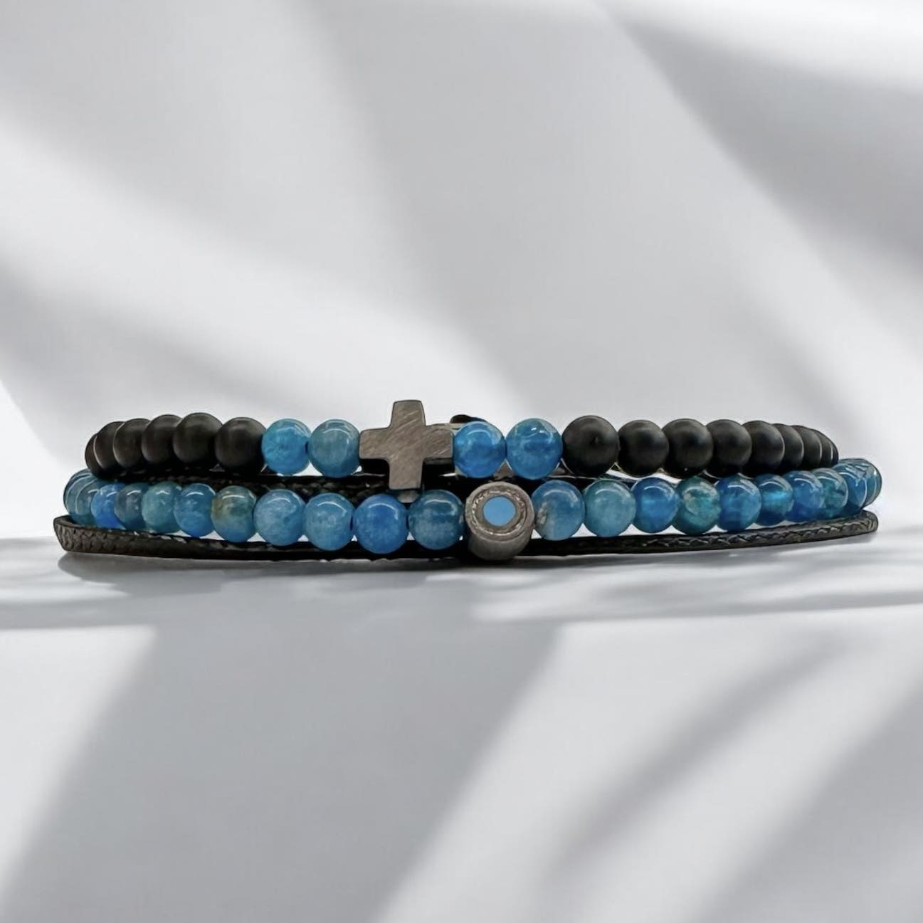 APATITE & EYE - Image 2