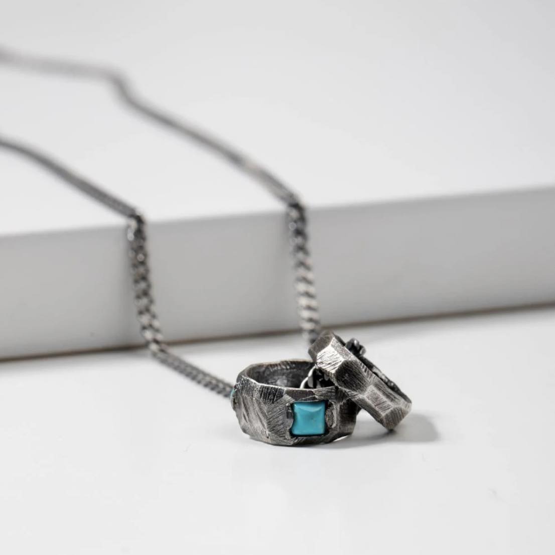 CHAIN & RINGS - Image 3