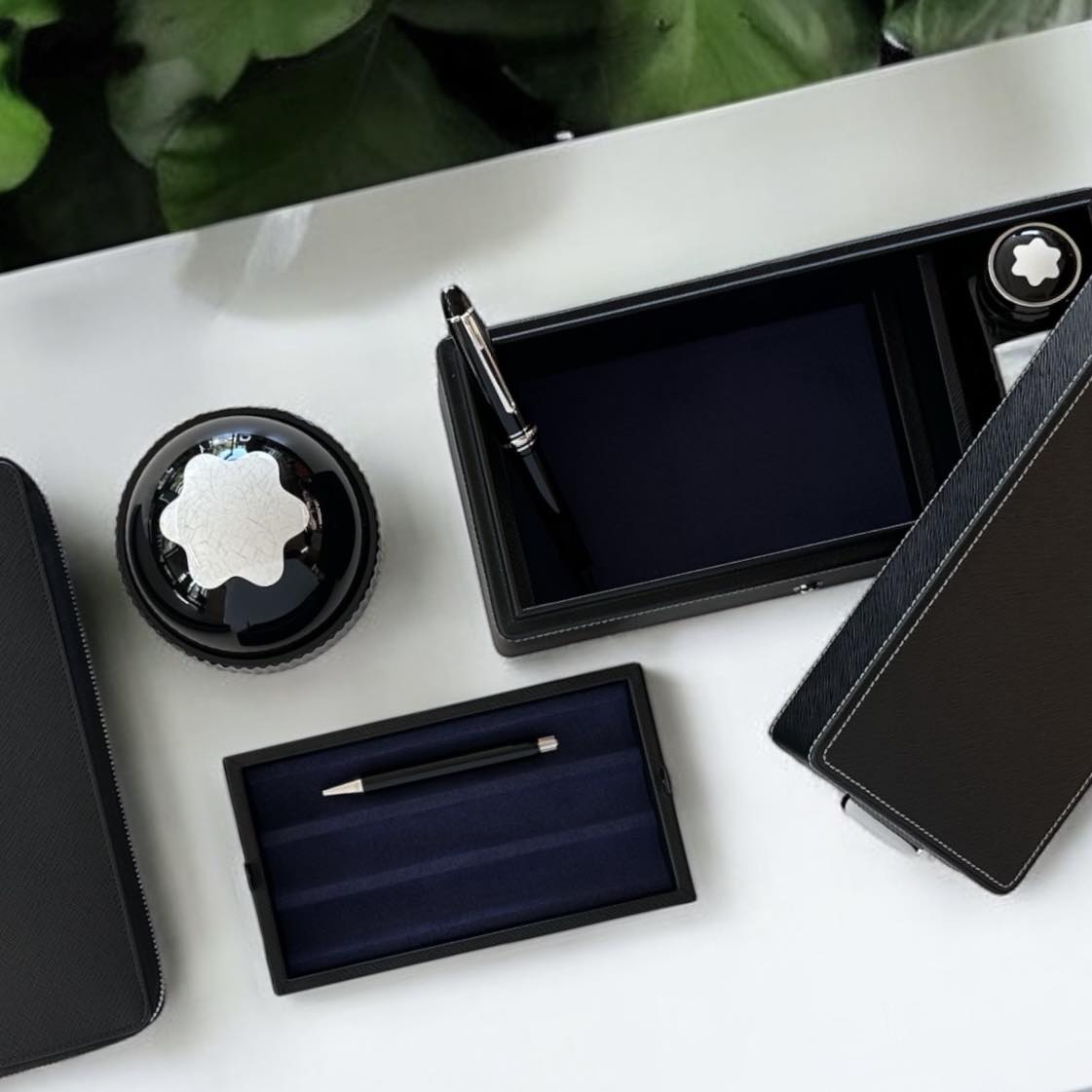 PRESS PAPIER / PAPERWEIGHT MONTBLANC EMBLEM - Image 3