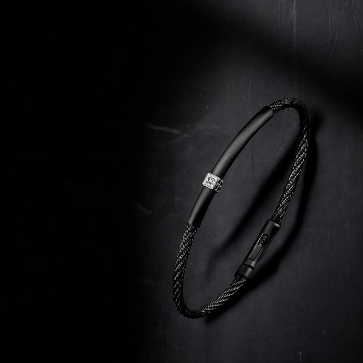CUBE & BLACK DIAMONDS - Image 4