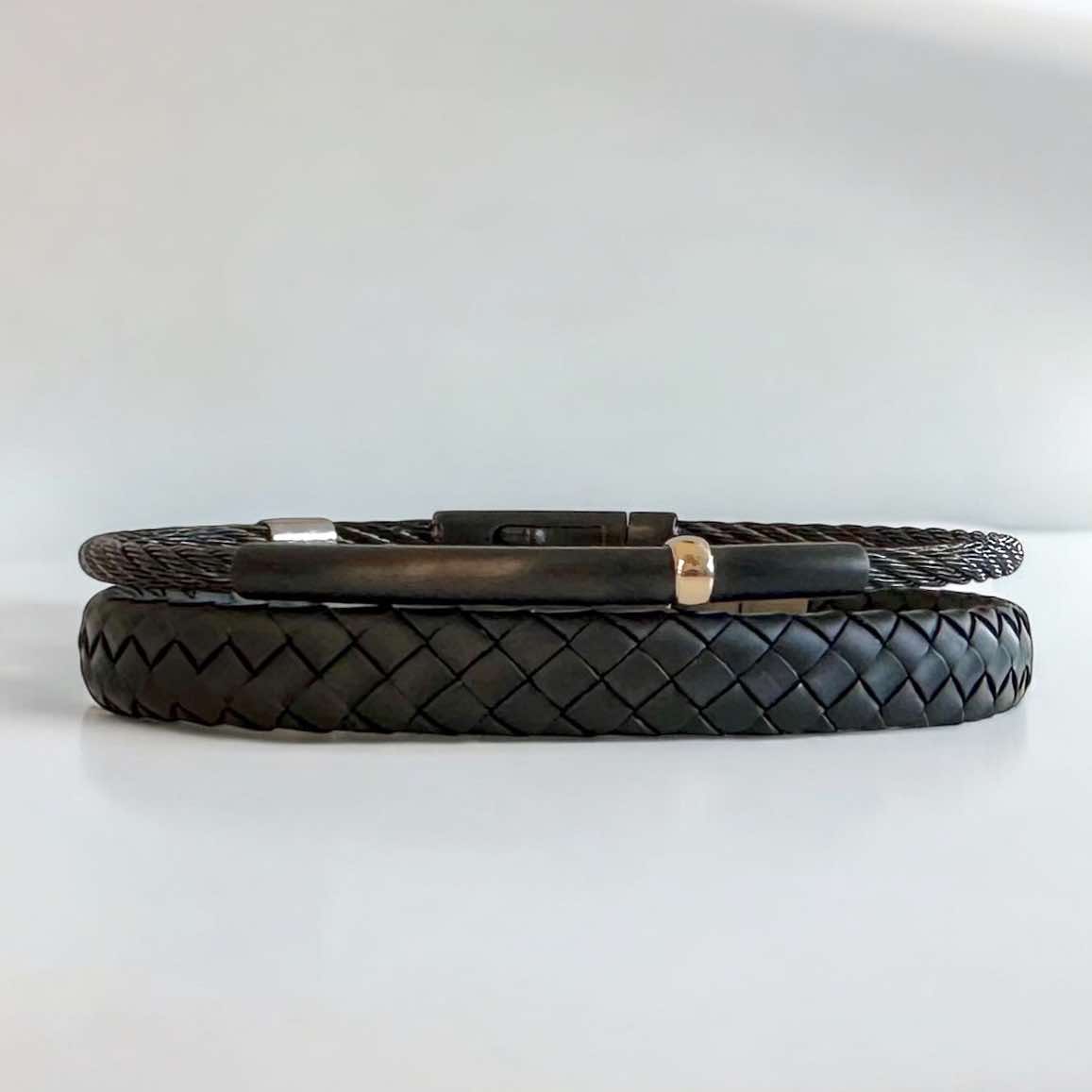 BLACK RUBBER - Image 2