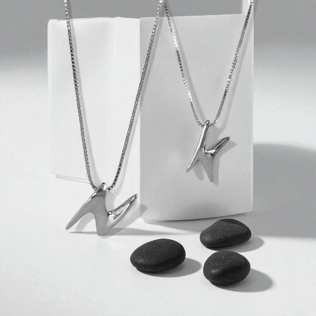 INITIAL NECKLACE - Image 2