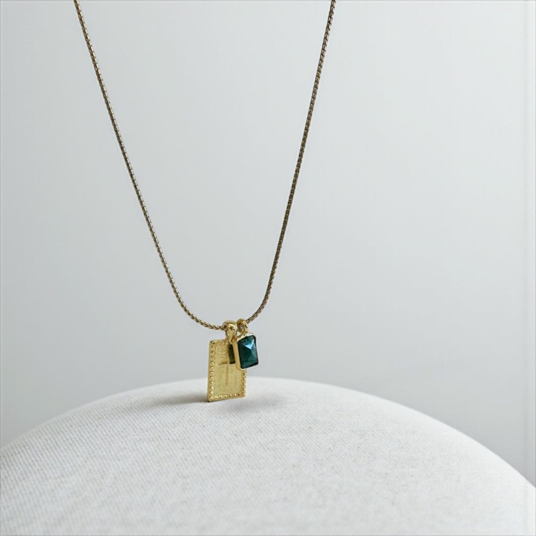 CROSS & EMERALD - Image 3