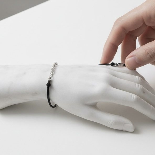 SILVER MINIMAL CHAIN - Image 6